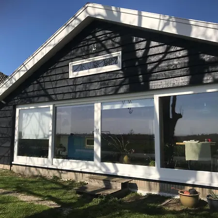 Holiday home Over Monnickendam